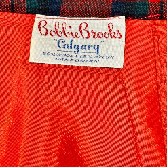 Bobbie Brooks Calgary - Vtg. 50’s Red Plaid Tartan Skirt & Jacket Suit - Sz. S - Picture 2 of 16